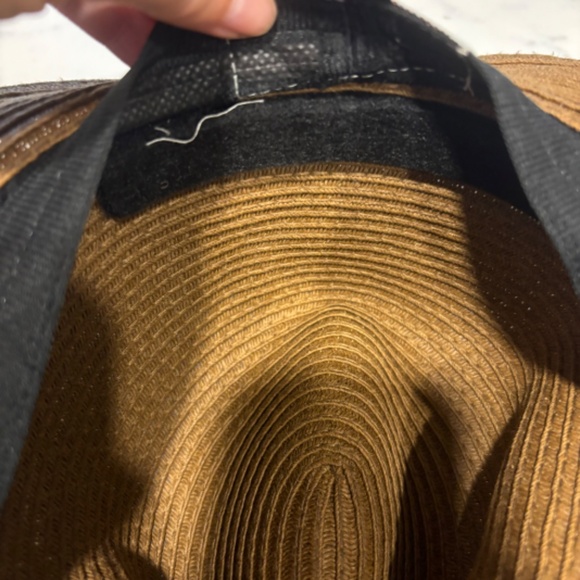 The Hatter Company Straw Looking Hat - Picture 6 of 6